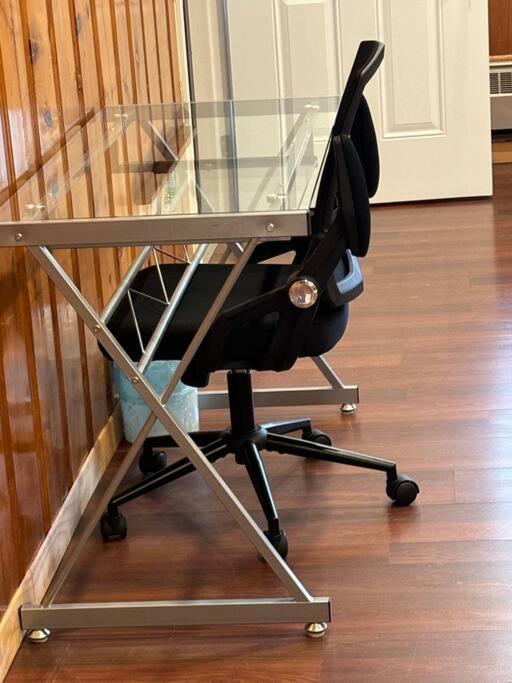 Cozy Spacious Work Friendly Lotus With Garden View High Speed Free Wi Fi And Parking Adjacent To Downtown Монреал Екстериор снимка